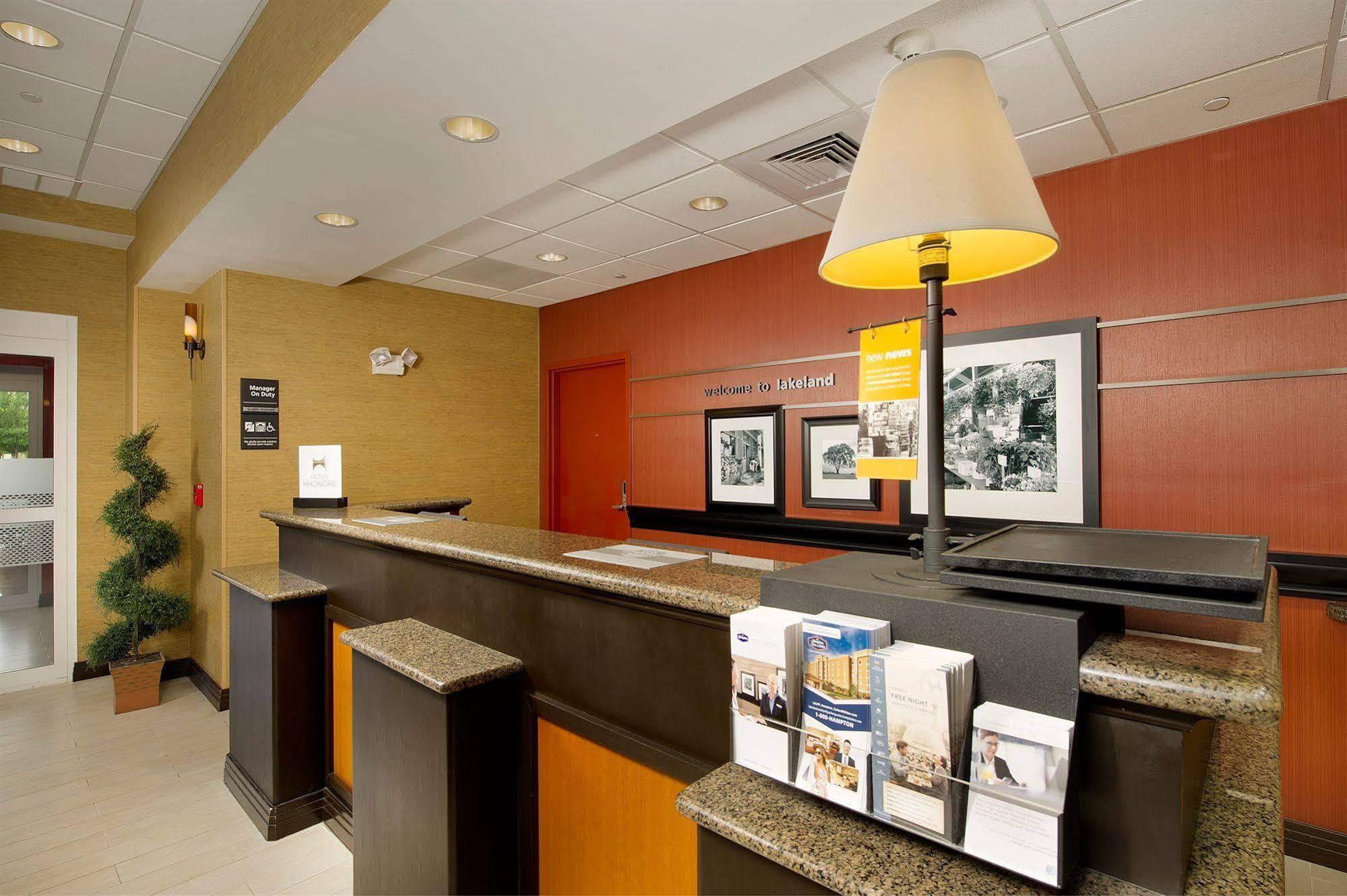 Hampton Inn & Suites Lakeland-South Polk Parkway Exterior photo